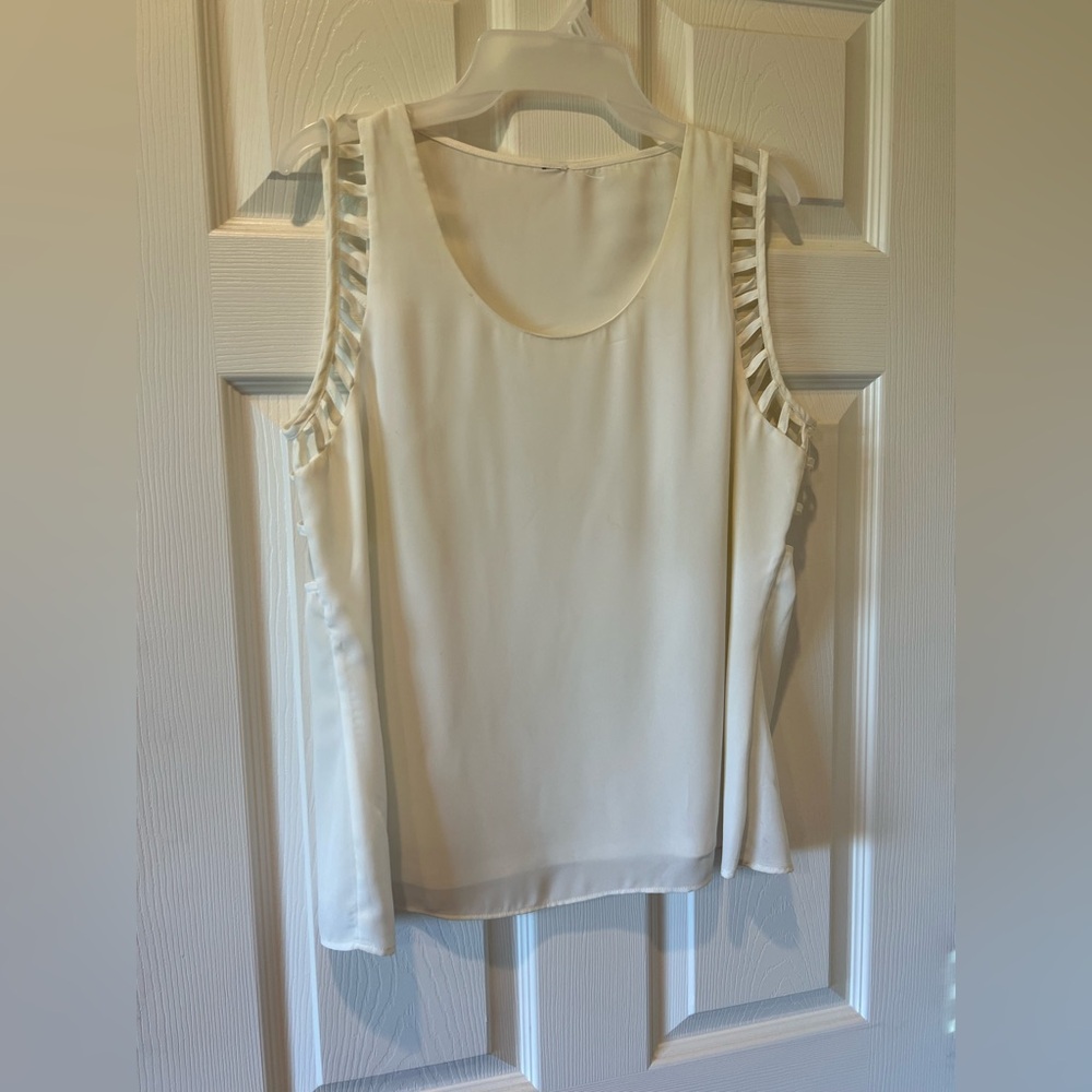 Chic White Cut Out Blouse with Sleeves